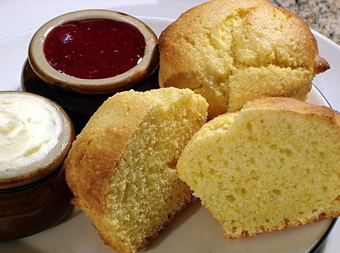 Cornmeal Muffins